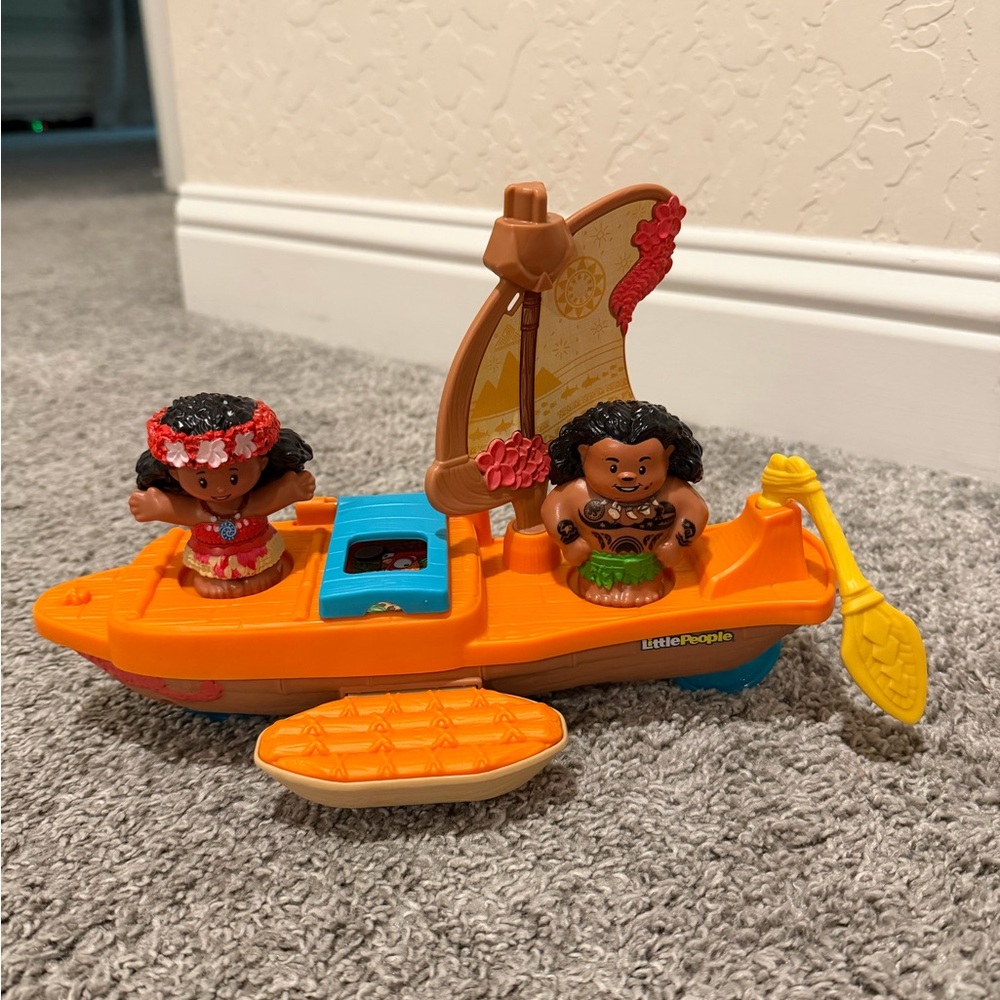 Moana and Maui Canoe Toy